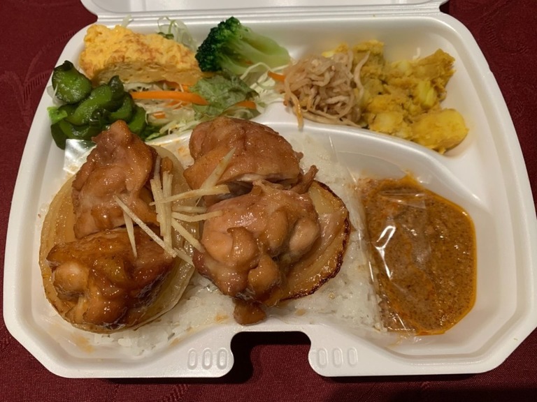 生姜チキン弁当 Ginger Chiken
